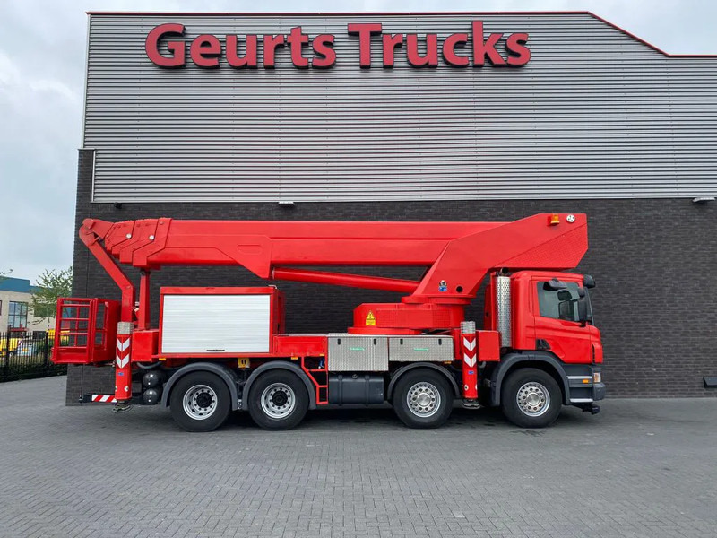 Scania P420 8X4 + BISON PALFINGER TKA 57 KS HOOGWERKER/HUBARBEITSBÜHNE/HIGHWORKER/PLATFORM - Truk: gambar 4 Scania P420 8X4 + BISON PALFINGER TKA 57 KS HOOGWERKER/HUBARBEITSBÜHNE/HIGHWORKER/PLATFORM - Truk: gambar 4