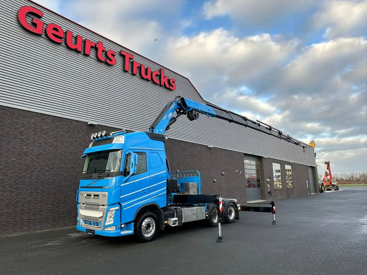Volvo FH 540 6X4 + FASSI F545RA.2.28 KRAAN/KRAN/CRANE/ - Truk derek: gambar 2 Volvo FH 540 6X4 + FASSI F545RA.2.28 KRAAN/KRAN/CRANE/ - Truk derek: gambar 2
