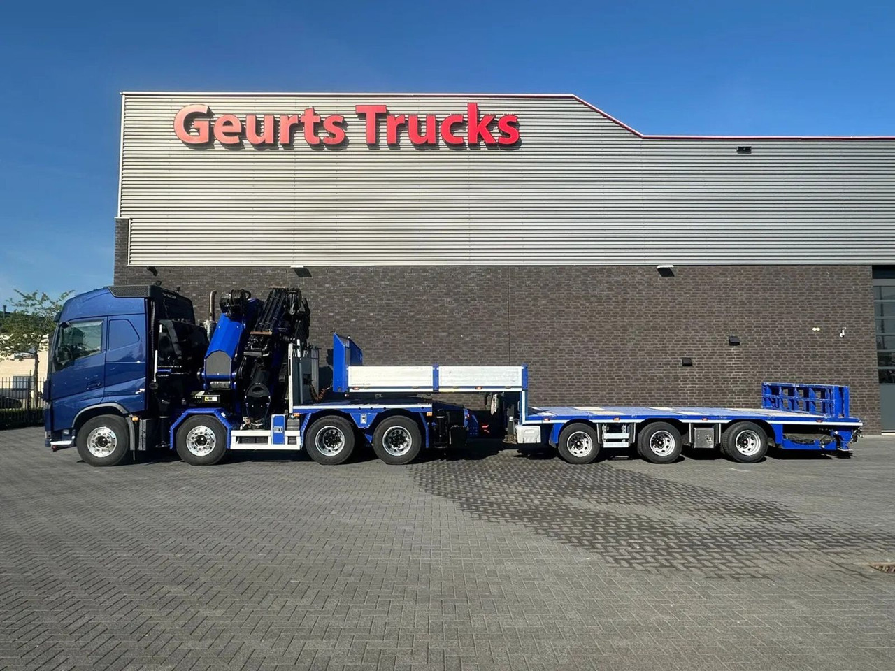 Volvo FH 540 8X4 TREKKER / BAKWAGEN MET PALFINGER PK13 - Truk derek: gambar 1 Volvo FH 540 8X4 TREKKER / BAKWAGEN MET PALFINGER PK13 - Truk derek: gambar 1