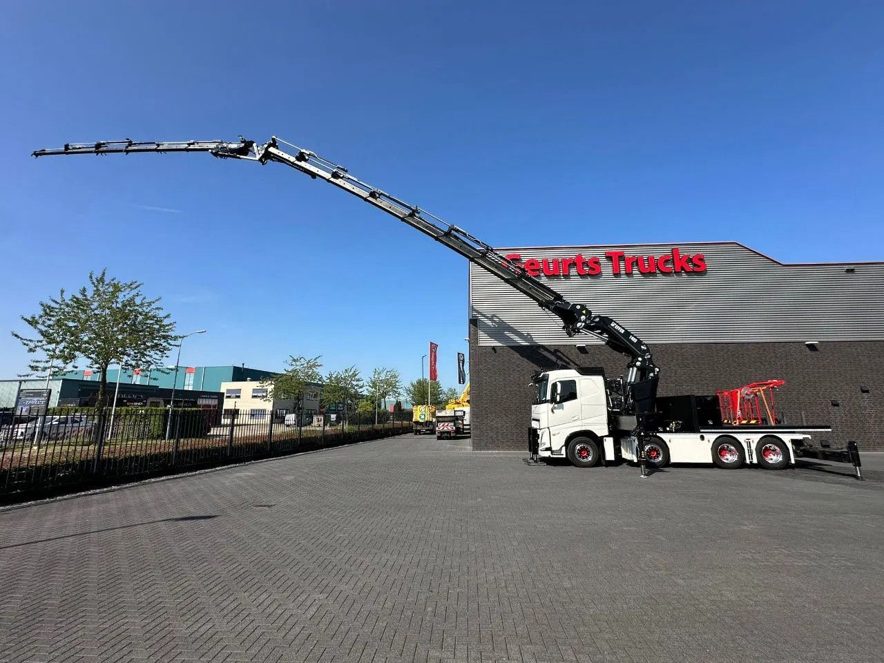 Volvo FH 540 8X4F R TREKKER / BAKWAGEN MET EFFER 1405/ - Truk derek: gambar 4 Volvo FH 540 8X4F R TREKKER / BAKWAGEN MET EFFER 1405/ - Truk derek: gambar 4