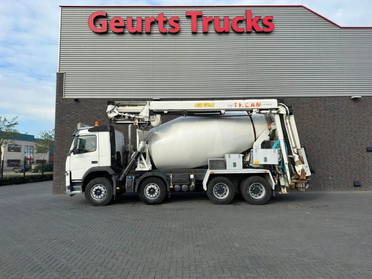Volvo FM 410 8X4 + STETTER 9 M3 MIXER/MISCHER + THEAM - Truk pengaduk beton: gambar 1 Volvo FM 410 8X4 + STETTER 9 M3 MIXER/MISCHER + THEAM - Truk pengaduk beton: gambar 1