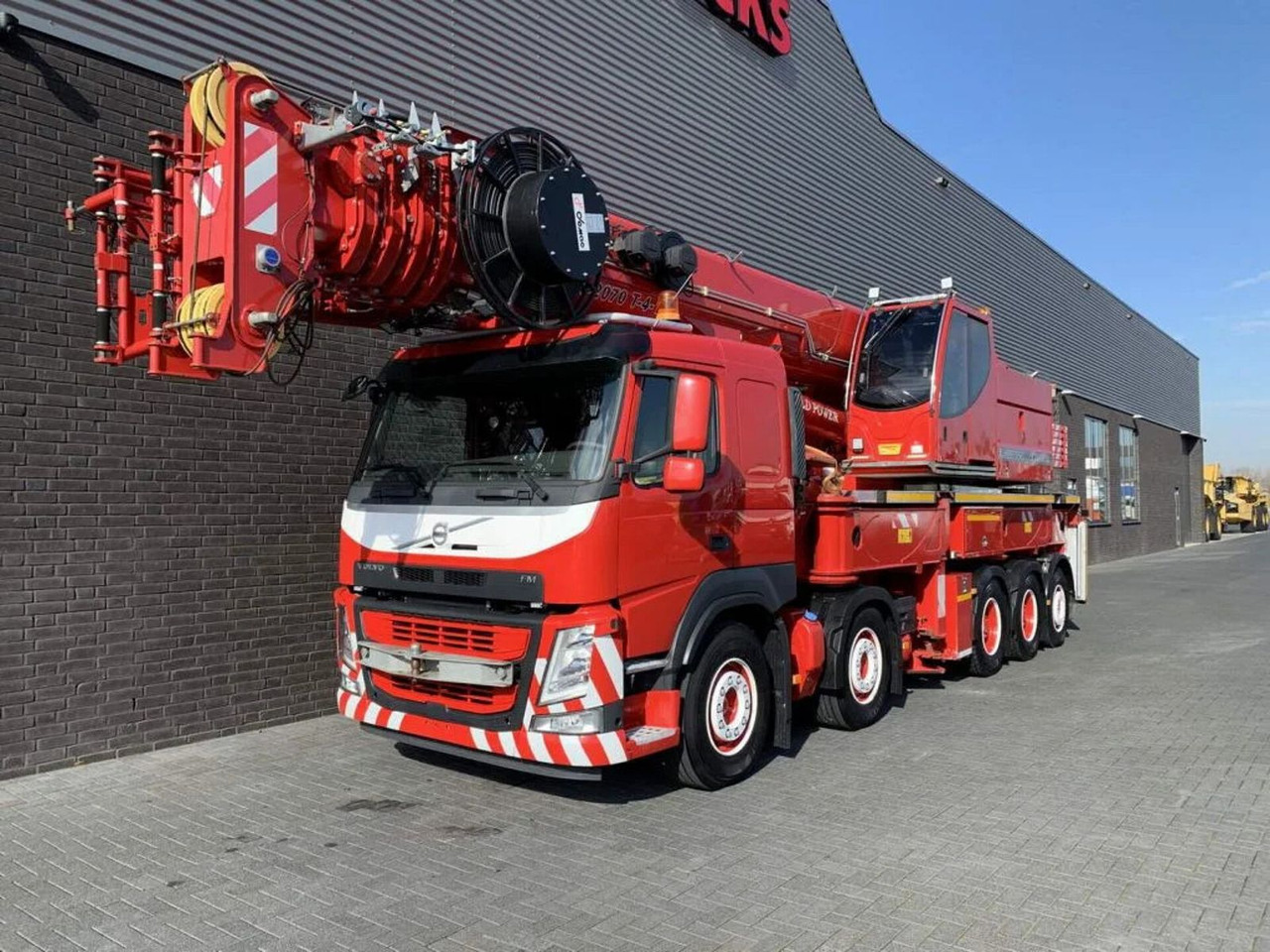 Volvo FM 460 ERKIN WORLD POWER ER 2070 T-4.1 CRANE/KRA - Truk derek: gambar 2 Volvo FM 460 ERKIN WORLD POWER ER 2070 T-4.1 CRANE/KRA - Truk derek: gambar 2