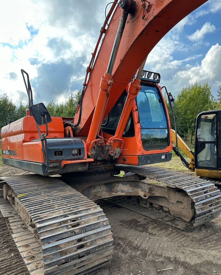 DOOSAN DX 225 LC - Ekskavator perayap: gambar 1 DOOSAN DX 225 LC - Ekskavator perayap: gambar 1