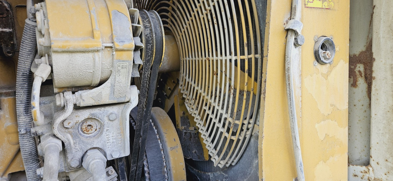 TAMROCK Ranger 500 - Mesin bor terarah: gambar 5 TAMROCK Ranger 500 - Mesin bor terarah: gambar 5