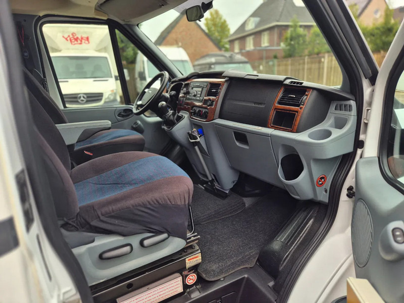 Camper ROLLER TEAM AUTOROLLER 595 P..... trekhaak,eerste eigenaar. - Mobil rumah semi-terintegrasi: gambar 4 Camper ROLLER TEAM AUTOROLLER 595 P..... trekhaak,eerste eigenaar. - Mobil rumah semi-terintegrasi: gambar 4