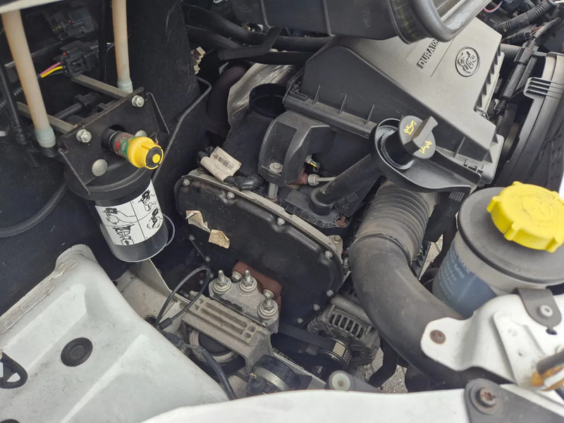 Camper ROLLER TEAM AUTOROLLER 595 P..... trekhaak,eerste eigenaar. - Mobil rumah semi-terintegrasi: gambar 5 Camper ROLLER TEAM AUTOROLLER 595 P..... trekhaak,eerste eigenaar. - Mobil rumah semi-terintegrasi: gambar 5