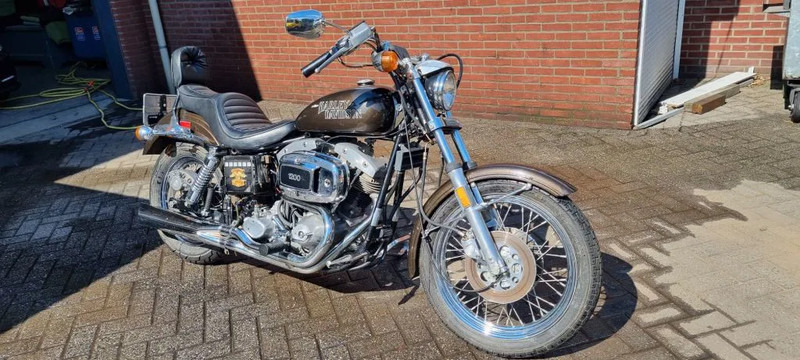 Harley-Davidson FXE SUPER GLIDE.... 1200 AMF first paint - Sepeda motor: gambar 2 Harley-Davidson FXE SUPER GLIDE.... 1200 AMF first paint - Sepeda motor: gambar 2