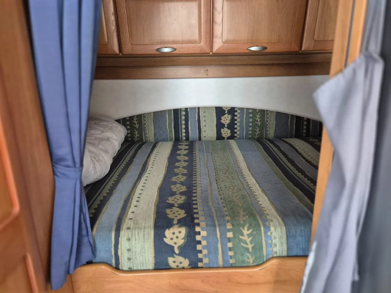Mobil rumah terintegrasi Hymer Camper B 524 airco: gambar 14