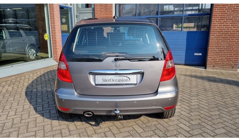 Mercedes-Benz A-Klasse A160 Automaat Elegance.airco.trekhaak. - Hatchback: gambar 4 Mercedes-Benz A-Klasse A160 Automaat Elegance.airco.trekhaak. - Hatchback: gambar 4