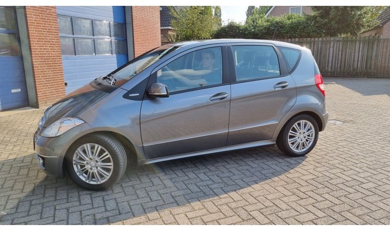 Mercedes-Benz A-Klasse A160 Automaat Elegance.airco.trekhaak. - Hatchback: gambar 3 Mercedes-Benz A-Klasse A160 Automaat Elegance.airco.trekhaak. - Hatchback: gambar 3