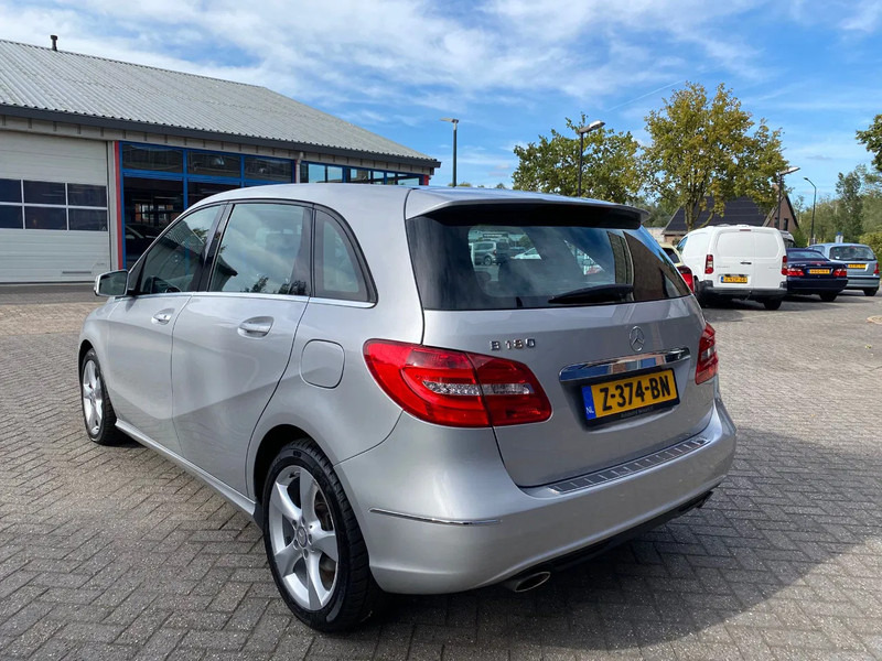 Mercedes-Benz B-Klasse 180 Ambition autom. panoramadak - Mobil SUV: gambar 5 Mercedes-Benz B-Klasse 180 Ambition autom. panoramadak - Mobil SUV: gambar 5