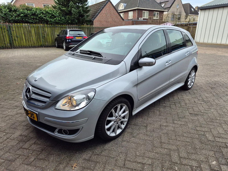 Mercedes-Benz B-Klasse 200 Automaat.trekhaak. - Mobil: gambar 1 Mercedes-Benz B-Klasse 200 Automaat.trekhaak. - Mobil: gambar 1