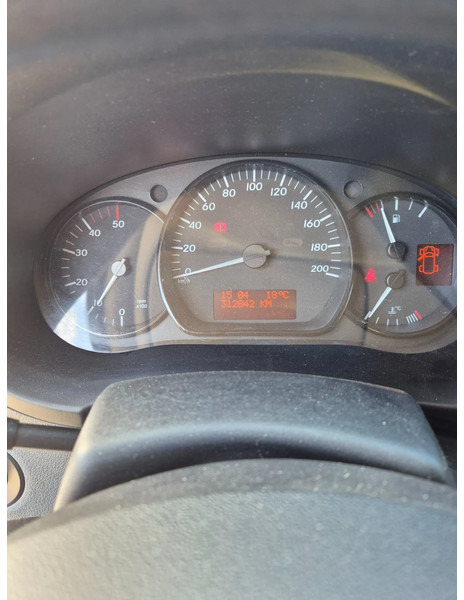 Mercedes-Benz Citan 108 CDI - Van kecil: gambar 5 Mercedes-Benz Citan 108 CDI - Van kecil: gambar 5