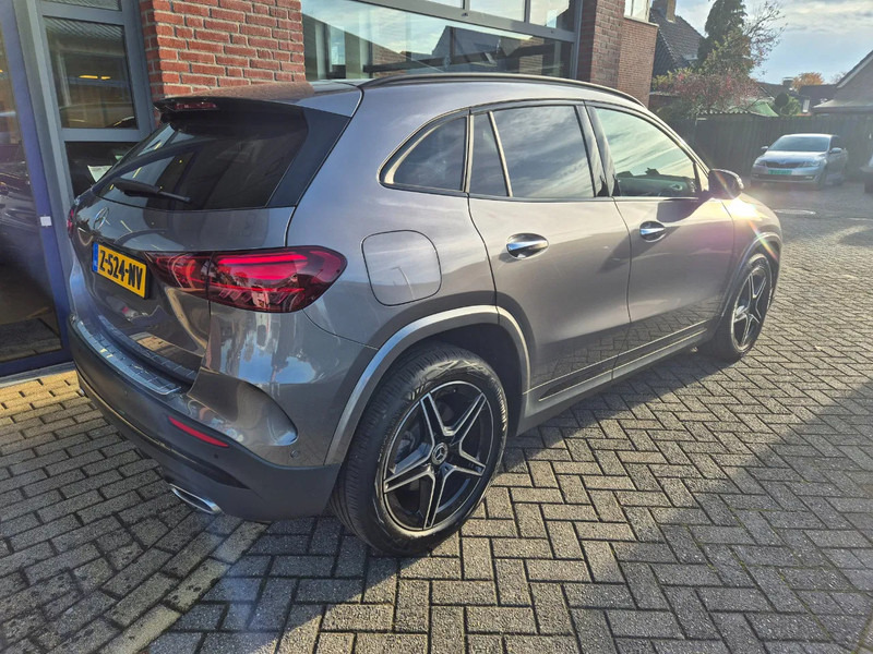 Mercedes-Benz GLA 250 E Hybrid AMG line - Mobil: gambar 5 Mercedes-Benz GLA 250 E Hybrid AMG line - Mobil: gambar 5