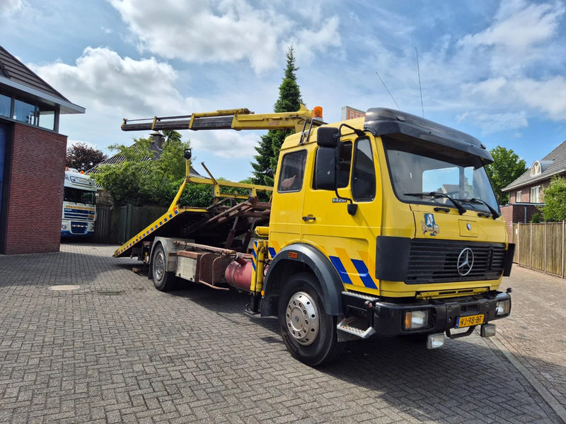 Mercedes-Benz SK 1420 afzetbak.kraan.lier..... Bergingswagen - Mobil derek: gambar 1 Mercedes-Benz SK 1420 afzetbak.kraan.lier..... Bergingswagen - Mobil derek: gambar 1