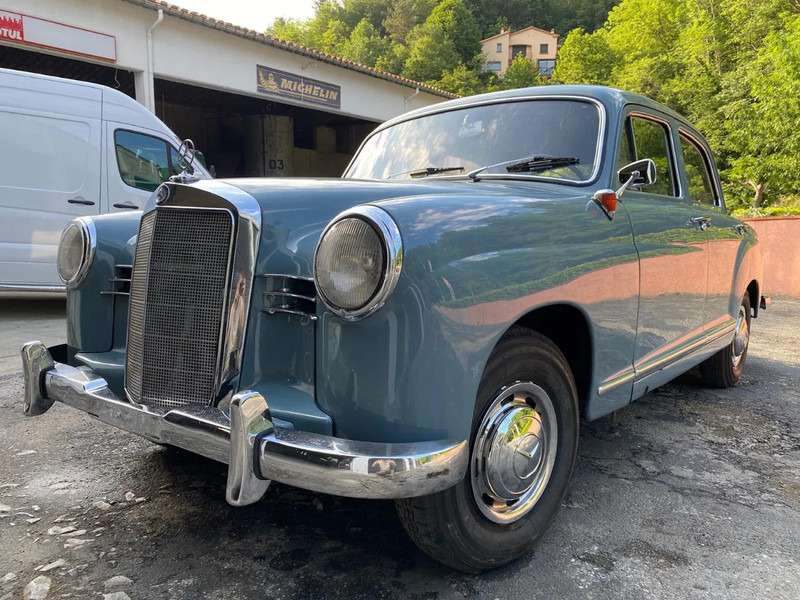 Mercedes-Benz ponton geheel gerestaureerd 180 - Mobil: gambar 1 Mercedes-Benz ponton geheel gerestaureerd 180 - Mobil: gambar 1