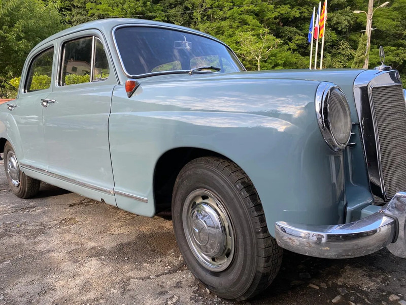 Mercedes-Benz ponton geheel gerestaureerd 180 - Mobil: gambar 2 Mercedes-Benz ponton geheel gerestaureerd 180 - Mobil: gambar 2