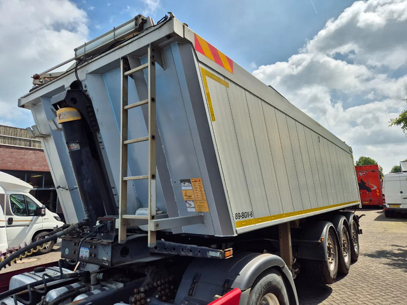 Wielton NW -3. - Semi-trailer jungkit: gambar 3 Wielton NW -3. - Semi-trailer jungkit: gambar 3