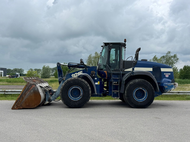 Case 921E - Wheel loader: gambar 1 Case 921E - Wheel loader: gambar 1