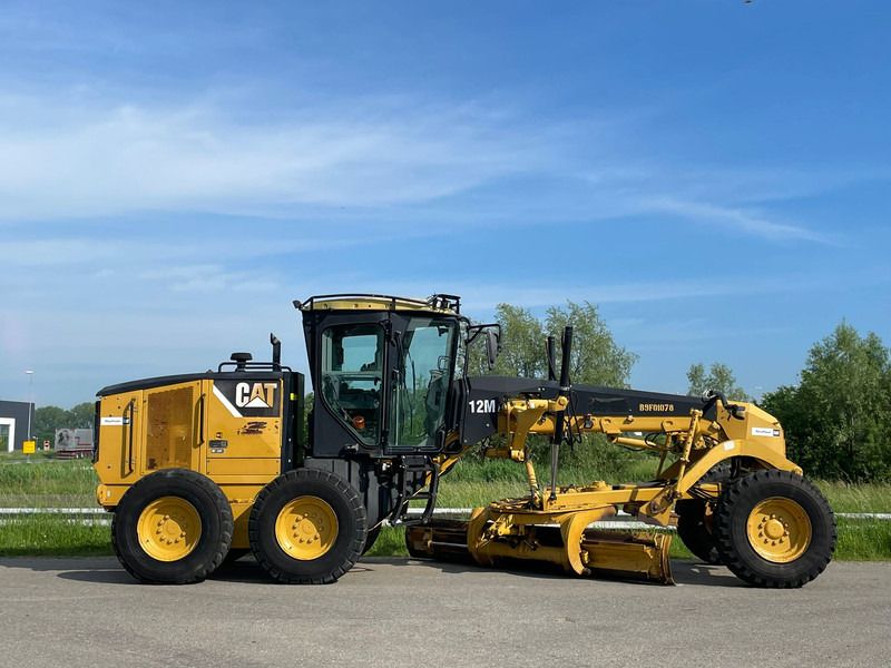 Caterpillar 12M - Grader: gambar 5 Caterpillar 12M - Grader: gambar 5