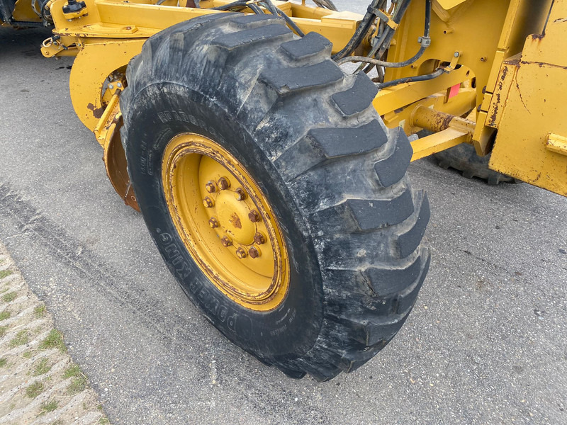 Grader Caterpillar 140M: gambar 8