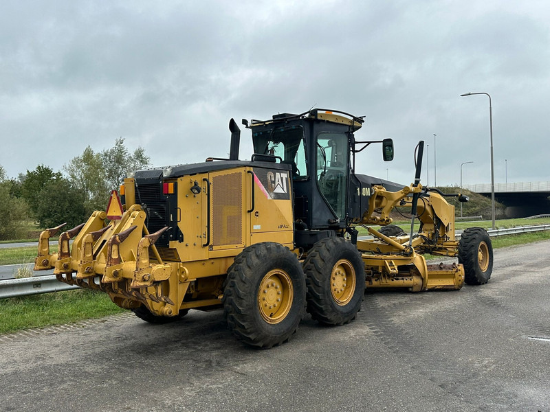 Caterpillar 140M Ripper + Pushblock - Grader: gambar 5 Caterpillar 140M Ripper + Pushblock - Grader: gambar 5