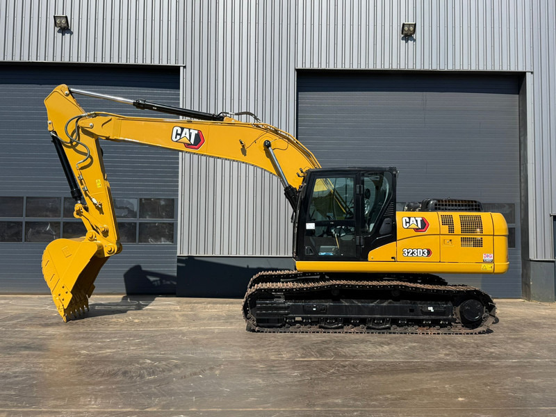Caterpillar 323D3 - Ekskavator perayap: gambar 1 Caterpillar 323D3 - Ekskavator perayap: gambar 1