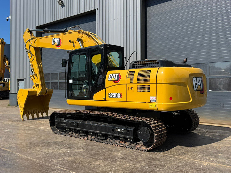Caterpillar 323D3 - Ekskavator perayap: gambar 2 Caterpillar 323D3 - Ekskavator perayap: gambar 2