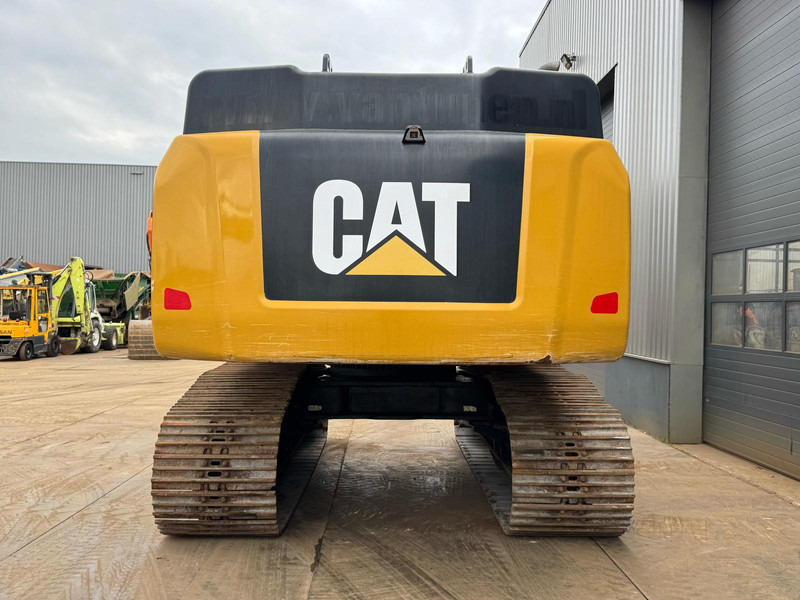 Caterpillar 352F - Ekskavator perayap: gambar 4 Caterpillar 352F - Ekskavator perayap: gambar 4