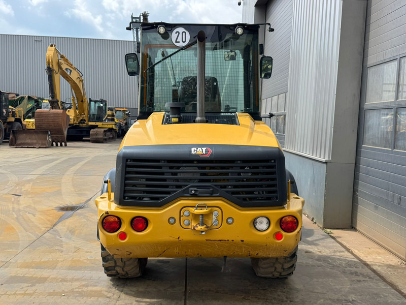 Caterpillar 908M - Wheel loader: gambar 4 Caterpillar 908M - Wheel loader: gambar 4