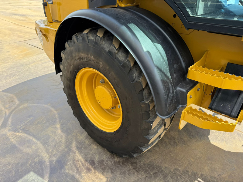 Wheel loader Caterpillar 908M CE + EPA: gambar 14 Wheel loader Caterpillar 908M CE + EPA: gambar 14