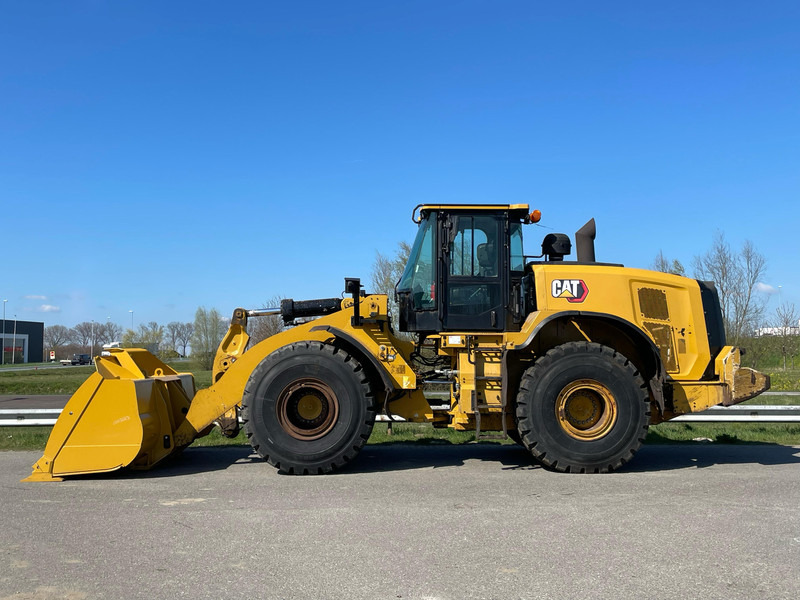 Caterpillar 972M XE - CE / new tires / new bucket edge - Wheel loader: gambar 1 Caterpillar 972M XE - CE / new tires / new bucket edge - Wheel loader: gambar 1