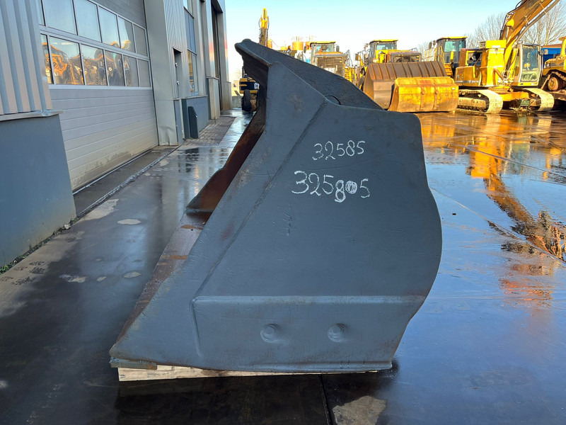 Ember Caterpillar Bucket 950: gambar 6