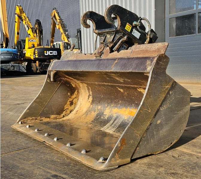 Caterpillar CAT DCT Bucket CW40S Kantelbak - Ember loader: gambar 1 Caterpillar CAT DCT Bucket CW40S Kantelbak - Ember loader: gambar 1