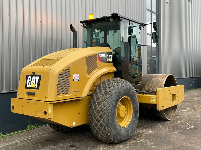 Caterpillar CS66B - Roller: gambar 5 Caterpillar CS66B - Roller: gambar 5