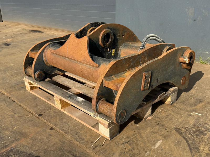 Caterpillar Cat Quick Coupler PW - Loader konstruksi: gambar 1 Caterpillar Cat Quick Coupler PW - Loader konstruksi: gambar 1