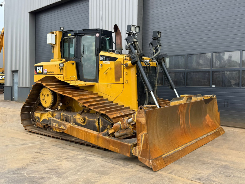 Caterpillar D6T LGP - Bulldozer: gambar 5 Caterpillar D6T LGP - Bulldozer: gambar 5