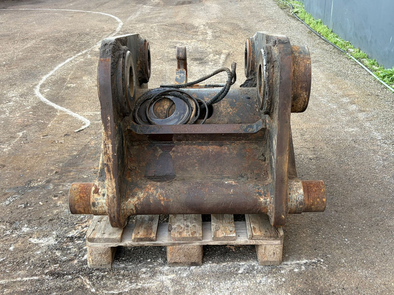 Caterpillar Quick Coupler CW70 for 374F - Skrup cepat: gambar 3 Caterpillar Quick Coupler CW70 for 374F - Skrup cepat: gambar 3