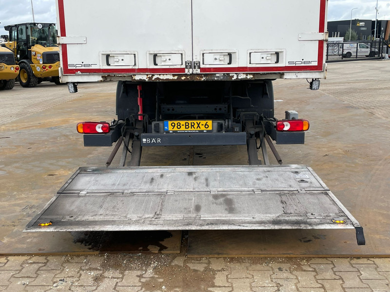 DAF LF 180 FA - Truk box: gambar 5 DAF LF 180 FA - Truk box: gambar 5