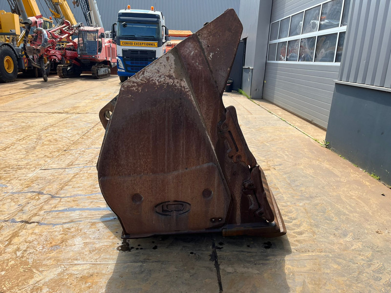 Doosan Bucket DL420-3 4500 l - Ember: gambar 5 Doosan Bucket DL420-3 4500 l - Ember: gambar 5