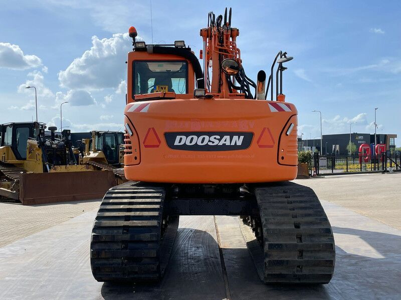 Doosan DX140LCR - Ekskavator perayap: gambar 4 Doosan DX140LCR - Ekskavator perayap: gambar 4