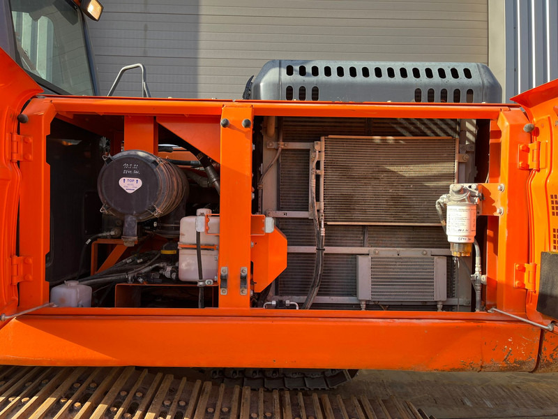 Ekskavator perayap Doosan DX255LC-3: gambar 17