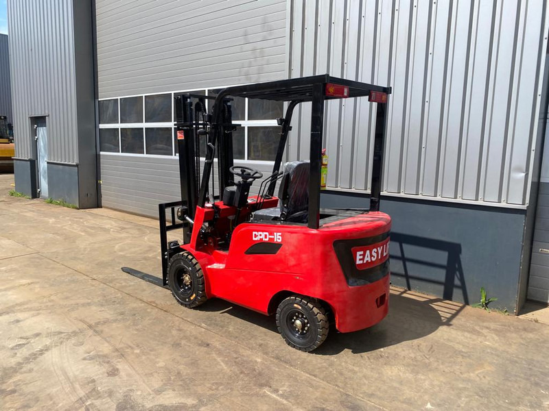 EASY LIFT CPD 15 - Forklift: gambar 3 EASY LIFT CPD 15 - Forklift: gambar 3