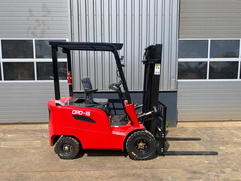 EASY LIFT CPD 15 - Forklift: gambar 5 EASY LIFT CPD 15 - Forklift: gambar 5
