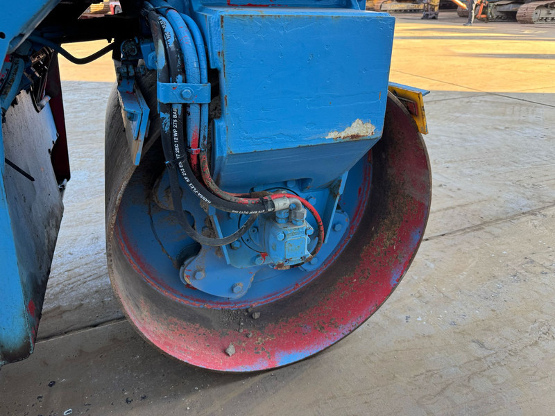 Roller Hamm DV 3.22 Double Drum: gambar 12