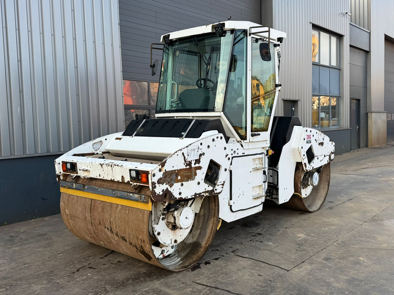 Hamm HD110 - Roller: gambar 2 Hamm HD110 - Roller: gambar 2