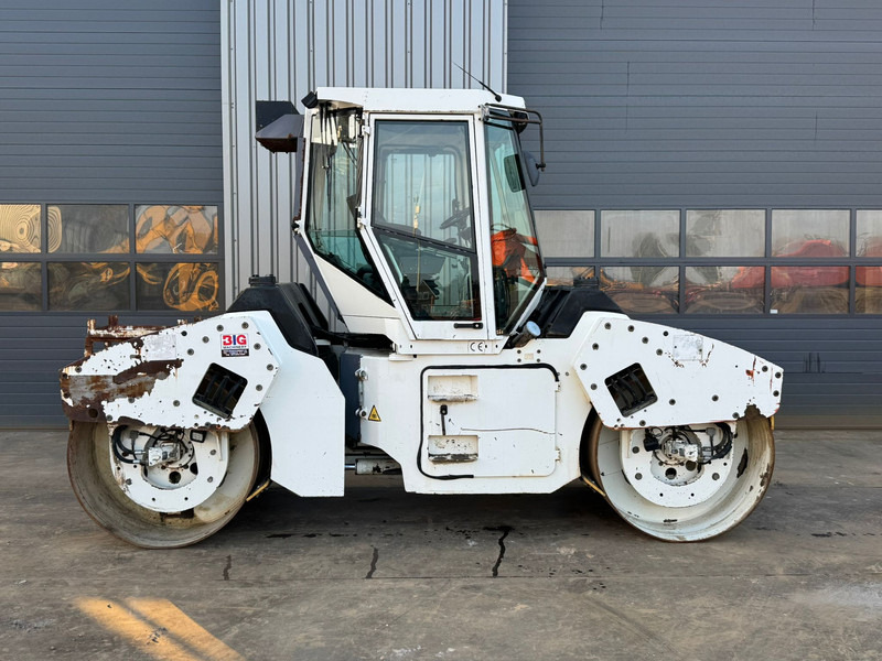 Hamm HD110 - Roller: gambar 5 Hamm HD110 - Roller: gambar 5