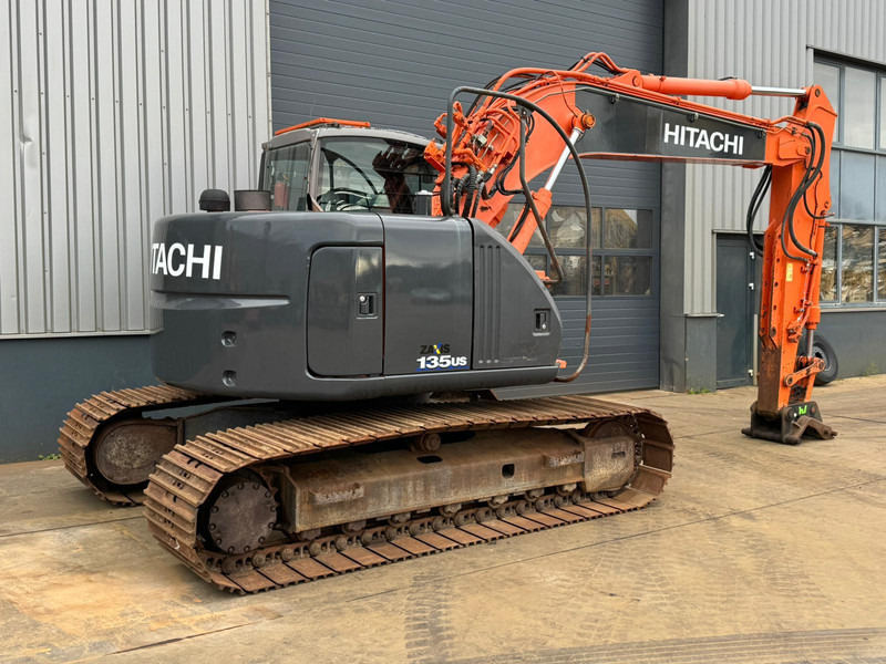Hitachi ZX135US - Ekskavator perayap: gambar 5 Hitachi ZX135US - Ekskavator perayap: gambar 5