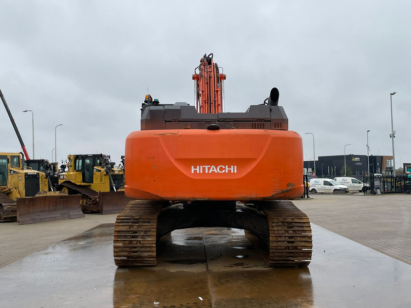 Hitachi ZX300LC-6 - Ekskavator perayap: gambar 4 Hitachi ZX300LC-6 - Ekskavator perayap: gambar 4