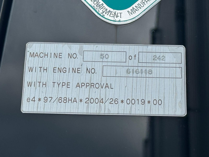 Ekskavator perayap Hitachi ZX670LCH-3: gambar 15